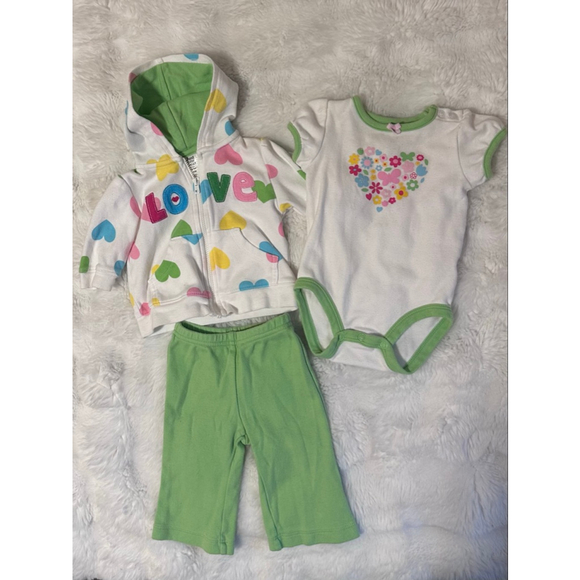 Carter's Other - Carter’s 3M Baby Girl 3-Piece Outfit Set Hearts Hoodie Pants Bodysuit